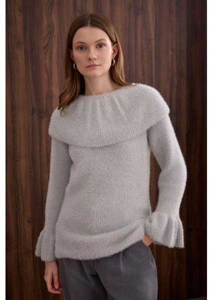 Yaka Detaylı Kazak Sis