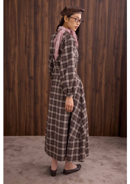 Volanlı Ekose Elbise Kahve fırsatları