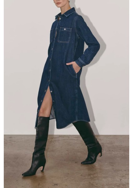 Koyu Indigo Metal Düğmeli Midi Denim Gömlek Elbise - Modern Kesim Koyu Yıkama Kot Gömlek Elbise.