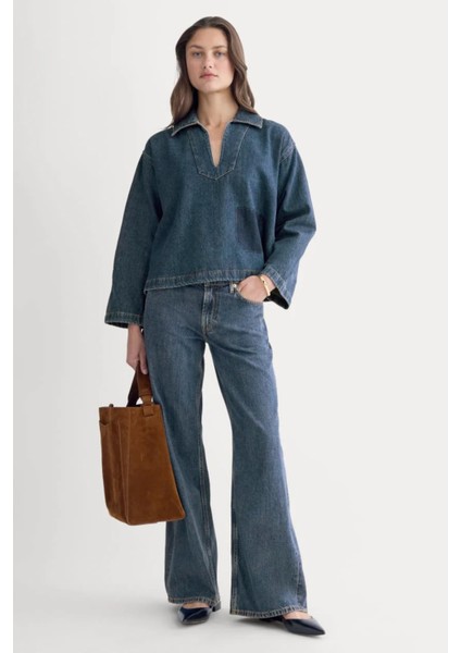 V Yaka Yama Cep Detaylı Oversize Denim Üst - Yıkamalı Kot Üst