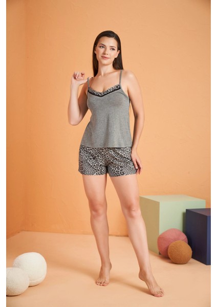 Pjs 28043 Kadın Ip Askılı Leopar Desenli Şort Takım