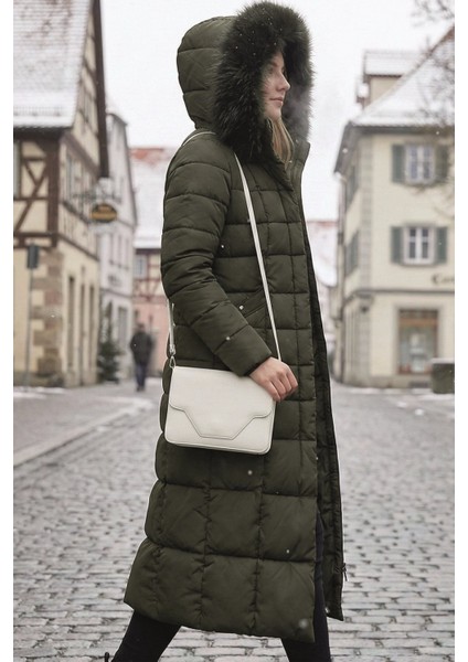 Kışlık Tam Boy Kürklü Şişme Kadın Mont fiyatları