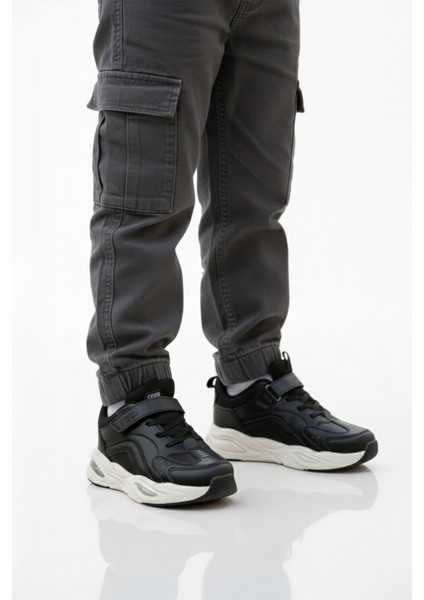 Siyah Beyaz Cırtlı Erkek Çocuk Spor Ayakkabı