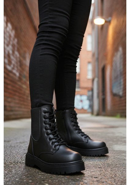 Siyah Polarlı Erkek Çocuk Bot modelleri