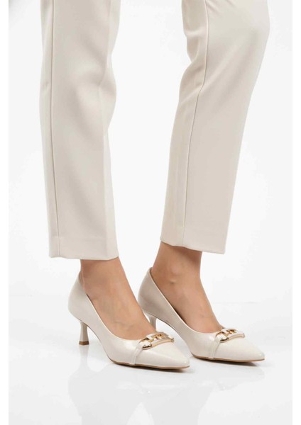 Beyaz Kadın Topuklu Ayakkabı