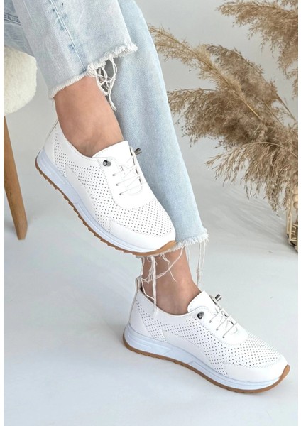 Nrzsnt Tone Beyaz Cilt Bağcıklı Spor Ayakkabı (Numara: 37)