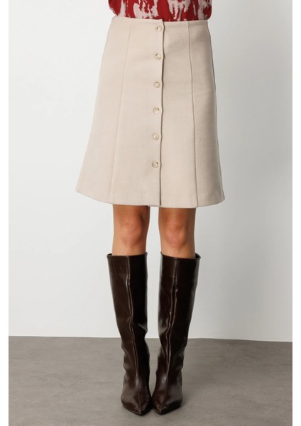 Önü Düğmeli Diz Üstü Kaşe Etek 2109-26K modelleri