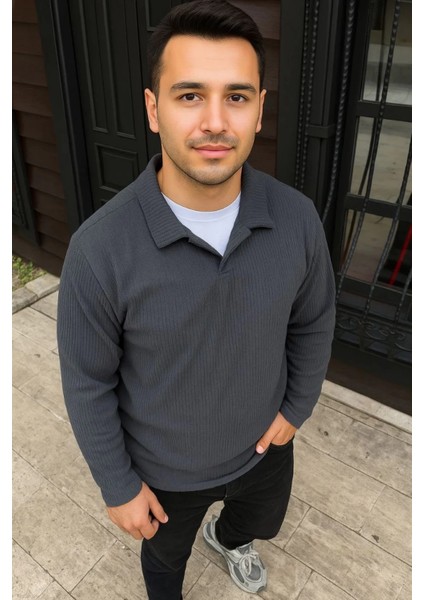 Erkek Fitilli Polar Sweatshirt – Düğmesiz Polo Yaka, Oversize Rahat Kalıp, Kalın Polar Kumaş, Kışlık ve Baharlık Şık Günlük Üst