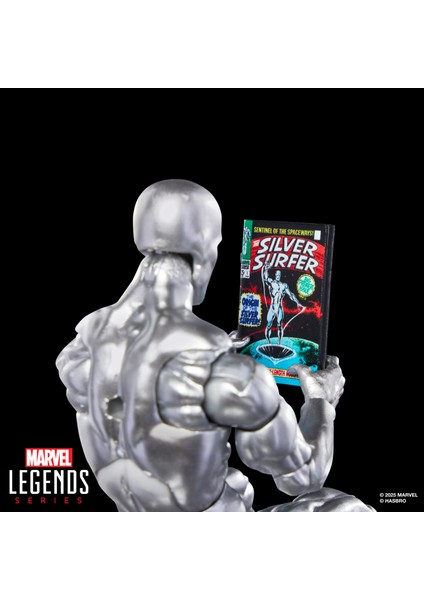 Legends Silver Surfer (Fantastic Four Comics) Aksiyon Figürü, Çizgi Roman Aksesuarlı
