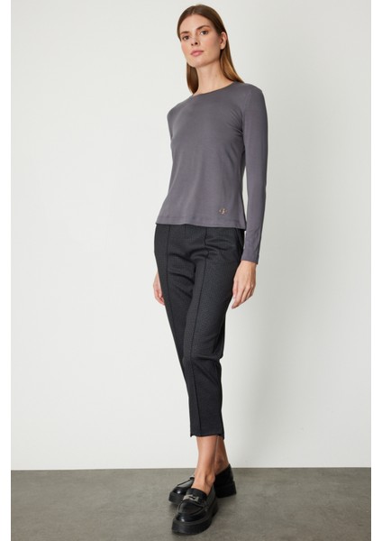 On Metal Aksesuarlı Sıfır Yaka Basic Bluz 61303 modelleri