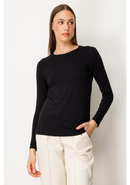 On Metal Aksesuarlı Sıfır Yaka Basic Bluz 61303 fiyatları