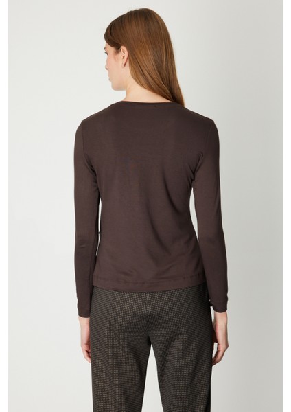 On Metal Aksesuarlı Sıfır Yaka Basic Bluz 61303 fırsatları