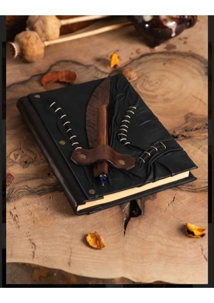 Hakiki Deri Siyah Kalemli Şamua Kraft Kağıt Eskitme El Yapımı Hediyelik Anı Günlük Ajanda A5 Defter