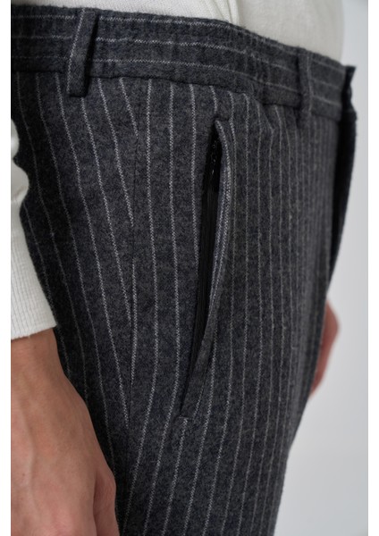 Erkek Gri Trend Slim Fit Lastikli Fermuarlı Pantolon modelleri