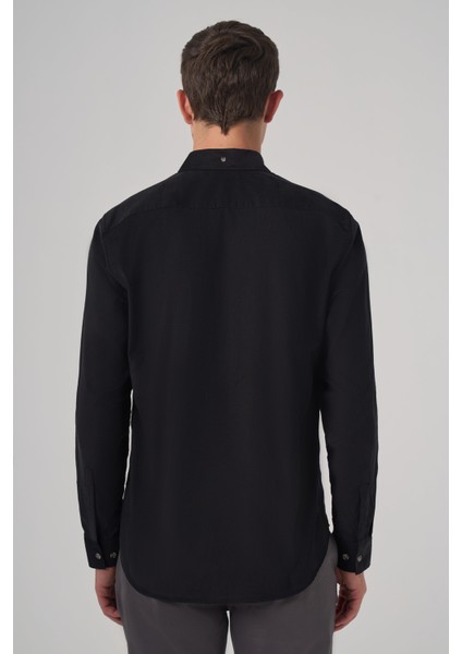 Erkek Siyah Pamuk Trend Dynamic Fit Düğmeli Yaka Gömlek indirimleri