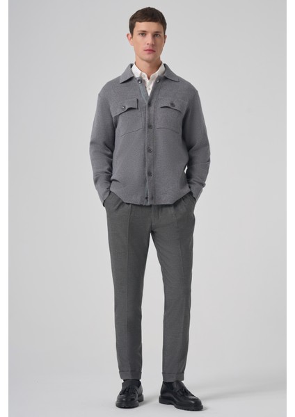 Erkek Gri Trend Kapaklı Cepli Düğmeli Hırka fırsatları