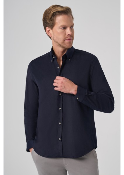 Erkek Lacivert Pamuk Trend Dynamic Fit Düğmeli Yaka Gömlek fiyatları