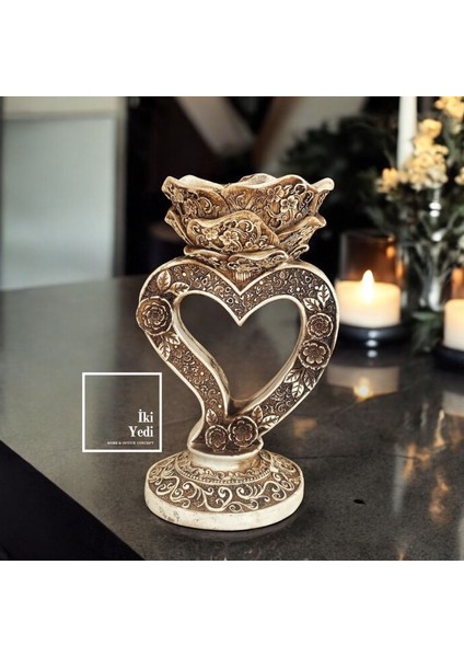 Kalp ve Gül Motifli Romantik Şamdan, Vintage Dekoratif Mumluk, Masaüstü Hediyelik Aksesuar