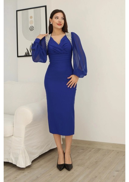 Işlemeli Omuz Detaylı Balon Kollu Kruvaze Yaka Midi Elbise 2326-SAKS fiyatları