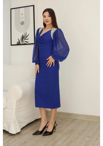 Işlemeli Omuz Detaylı Balon Kollu Kruvaze Yaka Midi Elbise 2326-SAKS fırsatları