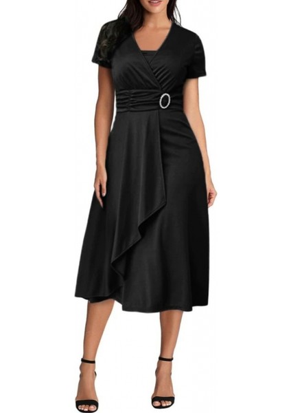 Kadın Kısa Kollu Kruvaze Yaka Kuşak ve Toka Detay Krep Elbise modelleri