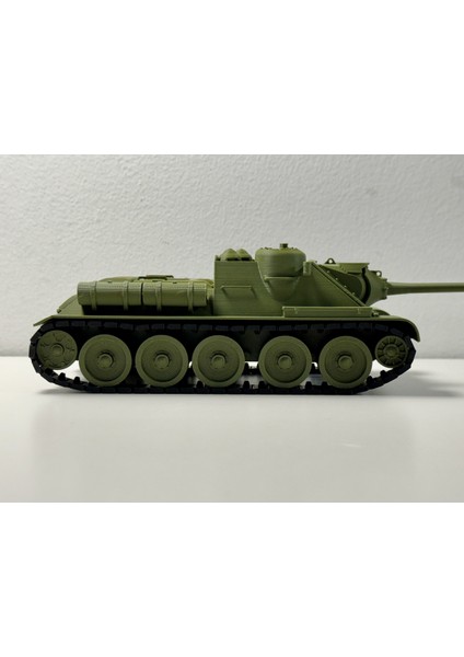 SU-100 Tank Avcısı Model Kiti 1/35 Ölçekli indirimleri