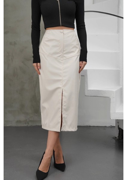 Yırtmaçlı Uzun Deri Etek Krem