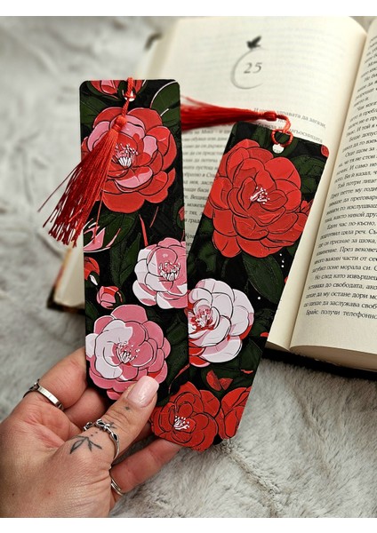 Gül Desenli Kabartmalı 2li Kitap Ayracı