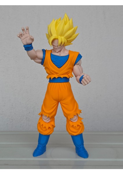 Son Goku Dragon Ball 23 cm Renkli Figür