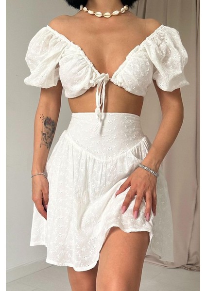Ekru Brode Crop ve Mini Etek Takım fiyatları