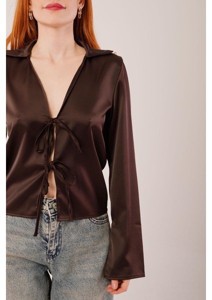 Önden Bağlama Detaylı Saten Kahverengi Bluz modelleri