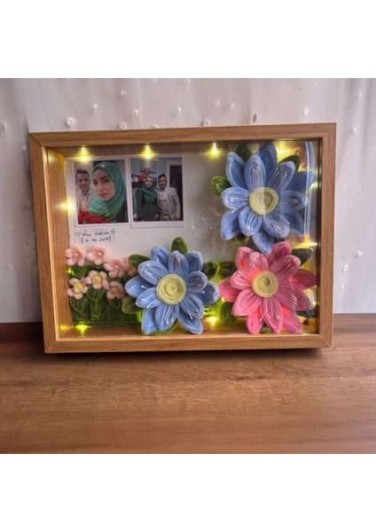 Anı Çerçevesi -Kişiye Özel Nişan – Söz Hatıra Çerçevesi | Çiçekli 3D Dekoratif Çerçeve fiyatları