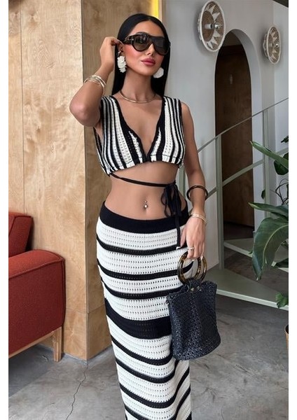 Çizgili Bikini Üst ve Etek Triko Takım 10110 fiyatları