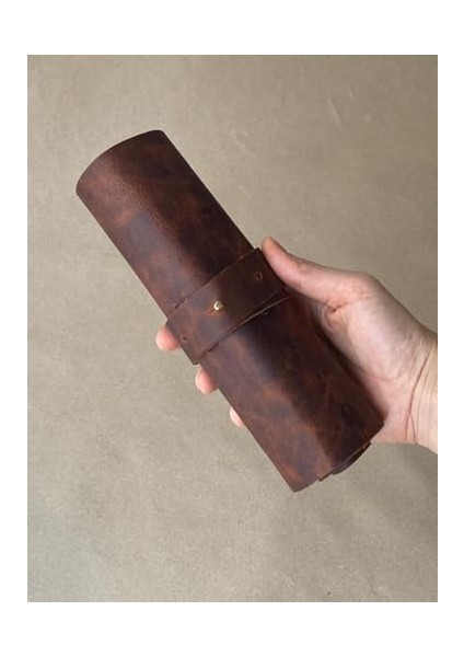 El Yapımı Hakiki Deri Rulo Kalemlik (Koyu Taba)
