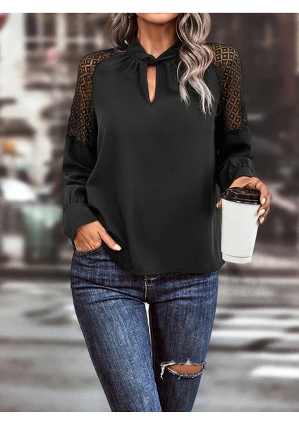 Kadın Uzun Kollu Anahtar Deliği Yaka Reglan Kol Dantel Detaylı Ithal Krep Bluz
