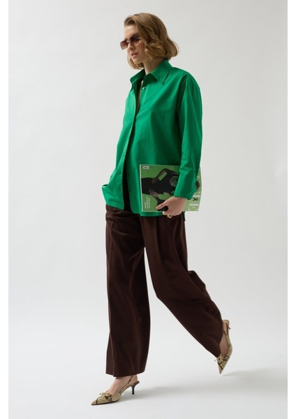 Sırt Dekolteli Bağcıklı Gömlek modelleri