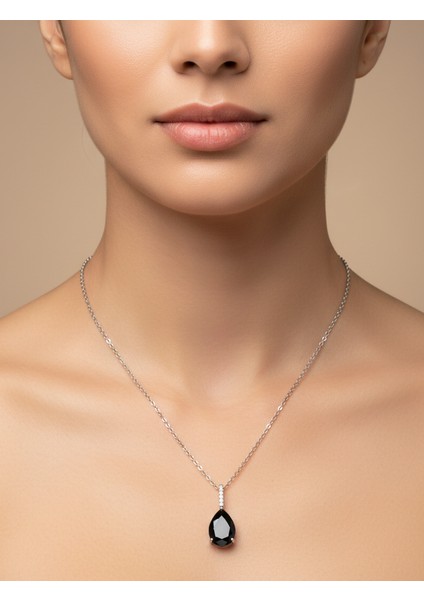 Gümüş Renk Sıra Taşlı Siyah Damla Model Sf Zincir Çelik Kolye-Zarif Siyah Safir Damla Kolye modelleri