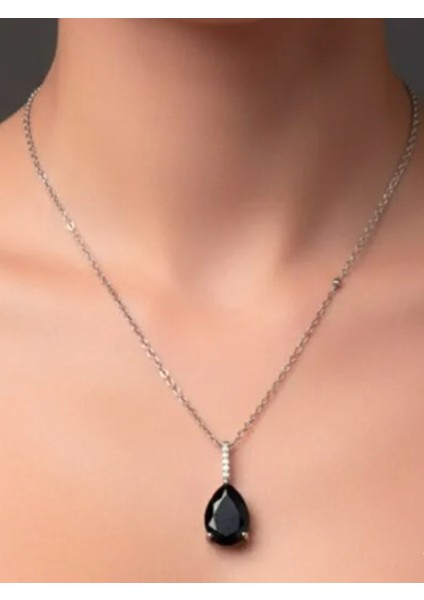 Gümüş Renk Sıra Taşlı Siyah Damla Model Sf Zincir Çelik Kolye-Zarif Siyah Safir Damla Kolye indirimleri