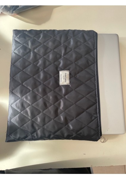 13:14 Inç Tablet Çantası Siyah fırsatları