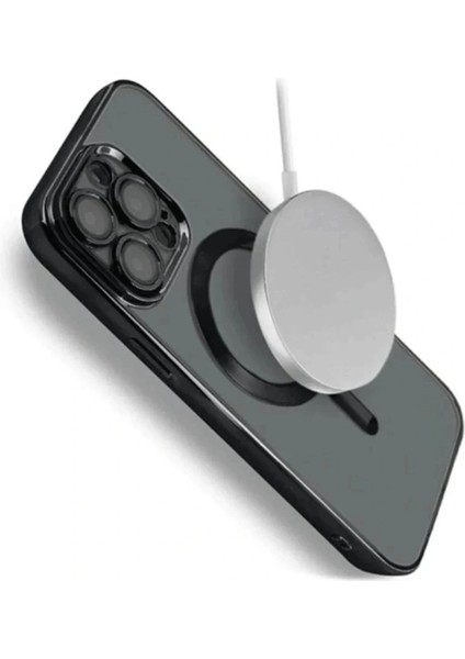 iPhone 15 Pro Max Kılıf Kross Magneticsafe Kapak - Gümüş modelleri