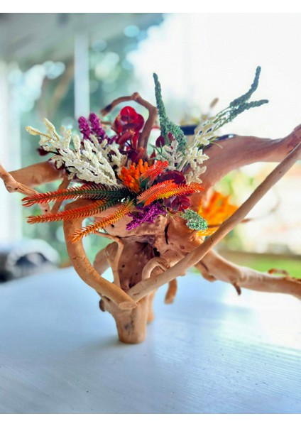 El Yapımı Doğal Kök Dekor – Renkli Yapay Çiçekli Masa Üstü Tasarım indirimleri