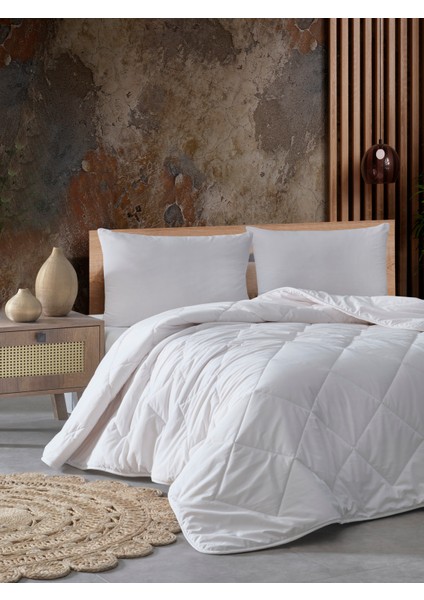 Çift Kişilik Merinos Kuzu Yünü Yorgan (%100 Saf Merinos Kuzu Yünü) 195 x 215 cm Ebat, 3000 Gram fiyatları