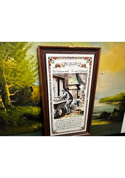 Batı Almanya Dönemi Ahşap Çerçevesinde Porselen Tablo 34 cm 19 cm Ölçülerinde