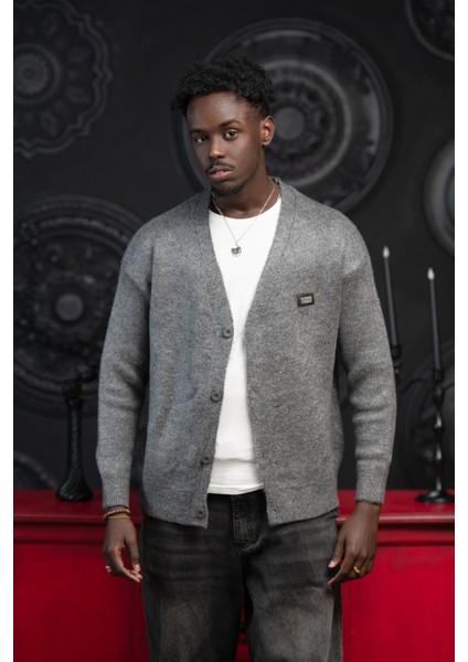 Oversize V Yaka Düğme Kapamalı Salaş Model Hırka fiyatları