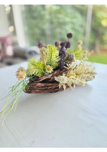 El Yapımı Doğal Ağaç Kabuklu Dekor – Yeşil ve Beyaz Yapay Bitkili Masa Süsü fırsatları