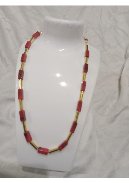 Şık Kırmızı Modern Kolye ve Bileklik Takı Seti indirimleri