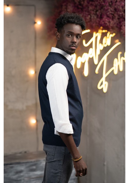 V Yaka Regular Fit Yünlü Kolsuz Triko Süveter fiyatları