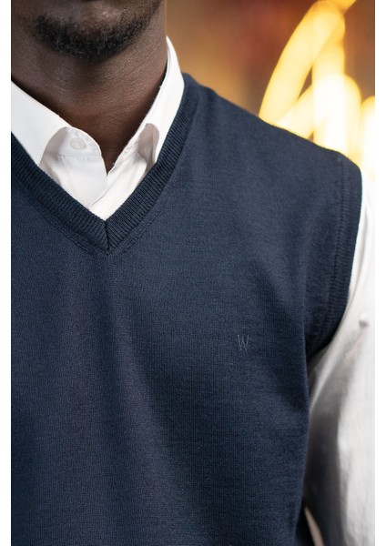 V Yaka Regular Fit Yünlü Kolsuz Triko Süveter fırsatları