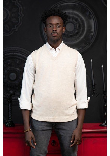 V Yaka Regular Fit Yünlü Kolsuz Triko Süveter fiyatları