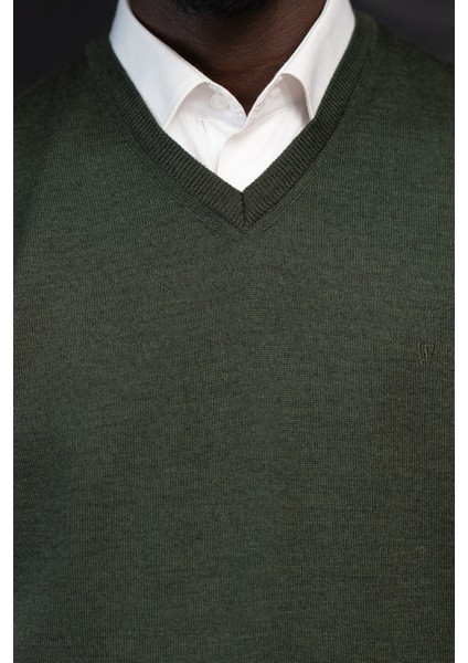 V Yaka Regular Fit Yünlü Kolsuz Triko Süveter modelleri